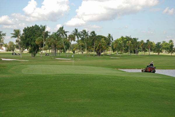 Cost of Golf Course Maintenance in Loganville